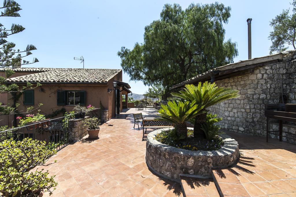 Country Sicily Home Фавара Экстерьер фото